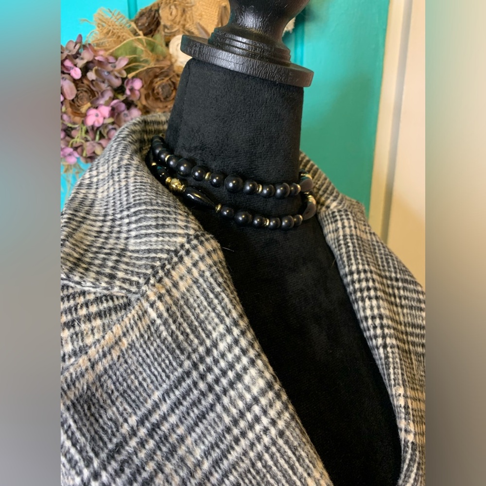 A new day Medium Plaid Belted Trench Black & Tan - Picture 3 of 7